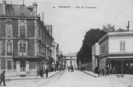 EPERNAY - Rue Du Commerce - Crédit Lyonnais - Animé - Epernay