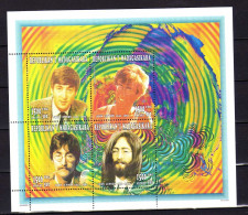 Madagascar - BF John Lennon - Musique -Neuf** - MNH - Madagascar (1960-...)