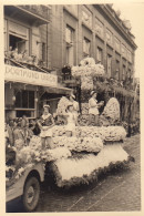 Photo Du Corso Fleuri Bataille De Fleurs De SPA Belgique - Europa