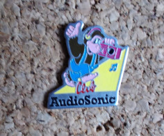 Pin's - Club Audiosonic - Associations