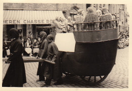 Photo Procession Des Pénitents Furnes Veurne Belgique - Europe