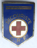 Insigne Ancien émaillé Secouriste De La Croix Rouge Française - CRF - Association - Croix-Rouge