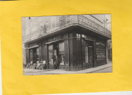 CARTE-PHOTO 84  CARPENTRAS PHARMACIE DROGUERIE CHEVALY RUE DES HALLES - Carpentras