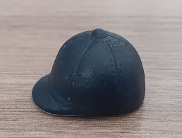 FEVE - FEVES -   UNE CASQUETTE NOIRE - MATE - Altri & Non Classificati