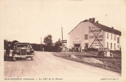 Gué D'hossus * Le Café De La Douane * Automobiles Anciennes * Commerce * Villageois - Sonstige & Ohne Zuordnung