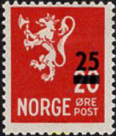 672752 HINGED NORUEGA 1949 LEON HERALDICO - Usados