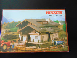 Maquette " Cabane D'alpage " 185 X 150 X 91 Mm, Vollmer HO 3707 - Sonstige & Ohne Zuordnung