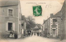 Jalognes * La Grande Rue Du Village * Villageois - Autres & Non Classés