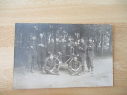 MILITARIA CARTE PHOTO MILITAIRE VELO MEDAILLE - Other & Unclassified