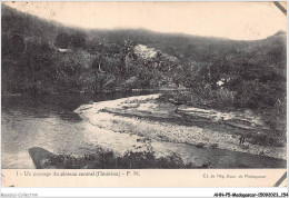 AHNP5-0581 - AFRIQUE - MADAGASCAR - Un Paysage Du Plateau - L'imérina - F N  - Madagaskar