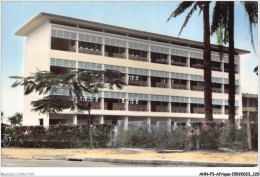 AHNP3-0330 - AFRIQUE - CAMEROUN - DOUALA - Batiment Du Nouveau Lycée - Cameroun