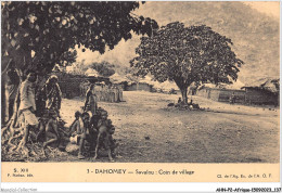 AHNP2-0196 - AFRIQUE - DAHOMEY - Savalou : Coin De Village - Dahome