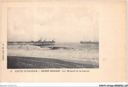 AHNP1-0063 - AFRIQUE - COTE D'IVOIRE - Grand Bassam - Le Wharf Et La Barre  - Costa De Marfil