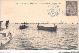 AHNP6-0712 - AFRIQUE - MADAGASCAR - TAMATAVE - La Rade - Le Warf - La Pointe Tanio - Madagaskar