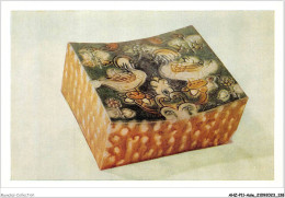 AHZP11-CHINE-1047 - THREE-COLOURED POTTERY PILLOW WITH DESIGN OF MAN - TANG DYNASTY - LOYANG - HONAN - China