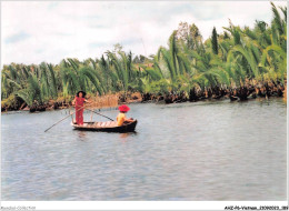 AHZP6-VIETNAM-0594 - QUE HUONG - VIET NAM - SUR LA RIVIERE DE TIEM - Viêt-Nam