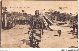 AICP5-AFRIQUE-0576 - CONGO La Maîtresse De Danse N'gombe SEINS NUS - Congo Francés