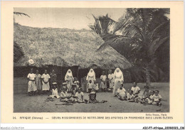 AICP7-AFRIQUE-0806 - AFRIQUE - DAHOMEY - Soeurs Missionnaires De Notre-dame Des Apôtres En Promenade Avec Leurs élèves - Benín