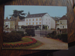 D 72 - Beaumont Sur Sarthe - Hôtel Restaurant - La Barque - Beaumont Sur Sarthe