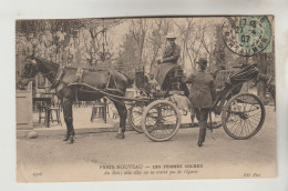 CPA PARIS PETIT METIER - Les Femmes Cocher ; Au Bois Avec Elles On Ne Craint Pas De S'égarer - Artisanry In Paris