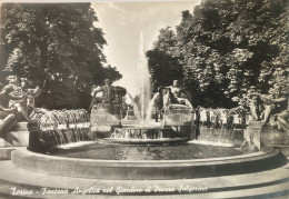 Torino Fontana Angelica Nel Giardino Di Piazza Solferino - Andere Monumenten & Gebouwen