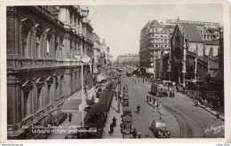 [69] LYON - Place Des Cordeliers  La Bourse Et L'Eglise Saint Bonaventure # Tramway # Automobiles ( ͡◕ ︵ ͡◕) ♠ - Lyon 2