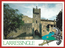 Larressingle (32) Village Fortifiée Du XIIIe S. Les Remparts Et La Tour De La Porte D'entrée 2scans - Altri & Non Classificati