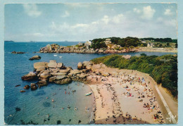 PLOUMANACH - L'une Des Plages : Petite Crique Entre Les Rochers - Ploumanac'h