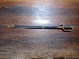 Sabre Officier Subalterne Ou Sous-officier D'infanterie - Modèle 1845, Châtellerault Avril 1846 - BE - Knives/Swords