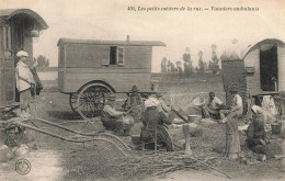 Les Petits Métiers De La Rue N°404 * Vanniers Ambulants * Romanichels Roulotte Vannerie Vannier Métier * Tours - Tours