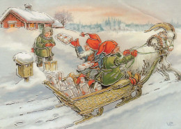 BABBO NATALE Buon Anno Natale GNOME Vintage Cartolina CPSM #PBA703.A - Santa Claus