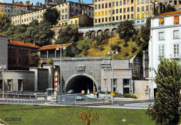 LYON : Entrée Du Tunnel Routier De La Croix Rousse Coté Rhône - Other & Unclassified