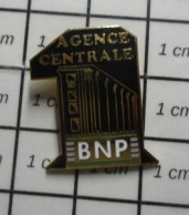 912E Pin's Pins / Beau Et Rare / BANQUES / BNP AGENCE CENTRALE 1 - Banken