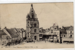 Dreux Place Metezeau Et Hotel De Ville - Dreux