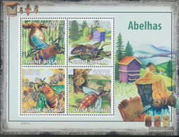 Guinea-Bissau 4131-4134 Sheetlet (complete. Issue) Unmounted Mint / Never Hinged 2009 Bees - Guinea-Bissau