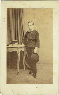 Photo CDV. Foto J.SEIB, Frankfurt A Main. Jeune Garçon Elégant. - Anciennes (Av. 1900)