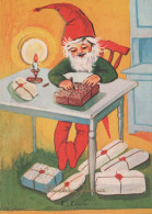 BABBO NATALE Buon Anno Natale Vintage Cartolina CPSM #PBL444.IT - Santa Claus