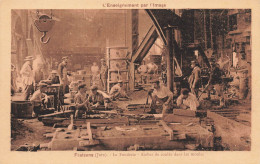 Draisans , Jura * La Fonderie , Atelier De Coulée Dans Les Moules * Usine Industrie Ouvriers - Autres & Non Classés