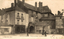 CHATEAUBRIANT PLACE DE LA MOTTE LA PORTE NEUVE - Châteaubriant