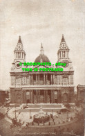 R466819 St. Paul Cathedral. West Front. P. P. No. 1102. Series. No. 2759 - Mundo