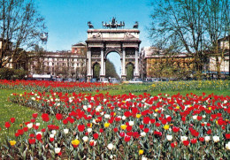 1 AK Italien * Der Friedensbogen In Mailand - Arch Of Peace - 1807 Begonnenen Und 1838 Fertiggestellt * - Milano
