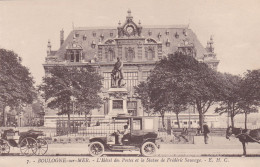 Postcard - Boulogne-sur-MER - L'Hotel Des Postes Et La Statue De Frederic Sauvage - E.H.C - VG - Sin Clasificación