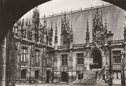 AD456 Rouen - Palais De Justice - Cour D'Honneur / Non Viaggiata - Rouen