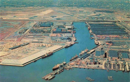 73976399 Port_Newark_New_Jersey_USA With Newark In The Background Aerial View - Autres & Non Classés