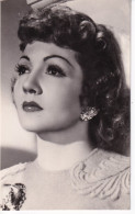 POSTAL DE LA ACTRIZ CLAUDETTE COLBERT (CINE-CINEMA) ARCHIVO BERMEJO - Photographs