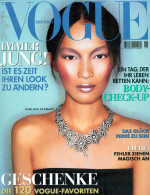 Vogue Magazine Germany 1998-11 Ling Tan - Unclassified