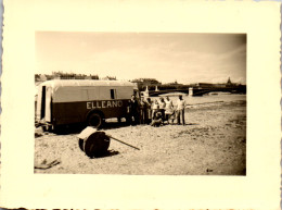 Photographie Photo Vintage Snapshot Amateur Automobile Camionnette Elleano - Trenes