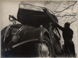 Photographie Photo Vintage Snapshot Amateur Automobile Voiture Peugeot Galerie - Automobile