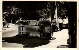 Photographie Photo Vintage Snapshot Amateur Automobile Voiture Accident - Automobili