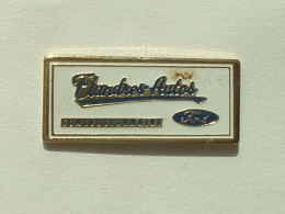 Pin's FORD - FLANDRES AUTO - Ford